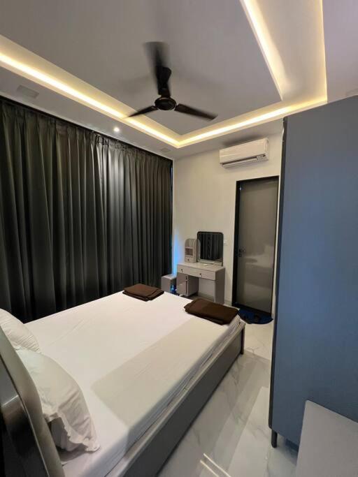 Stayhaven Starmount 4Bhk & Pool Mumbai Ngoại thất bức ảnh
